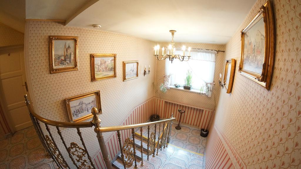 Florian Budget Rooms Cracovia Exterior foto