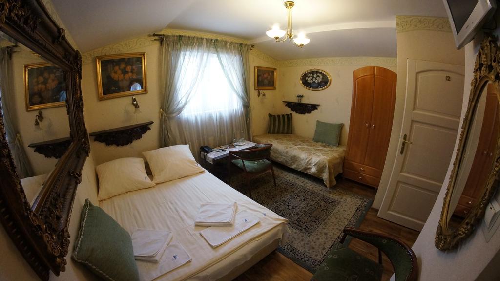 Florian Budget Rooms Cracovia Exterior foto